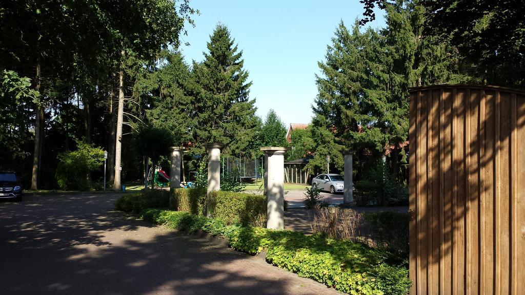 Hotel Restaurant Am Pfauenhof Quakenbrück Esterno foto
