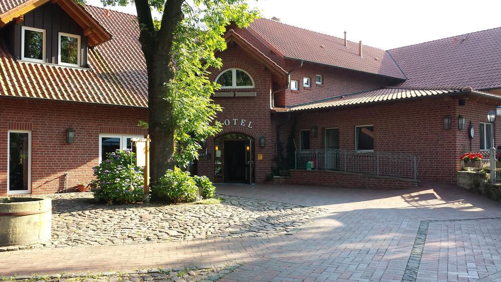 Hotel Restaurant Am Pfauenhof Quakenbrück Esterno foto