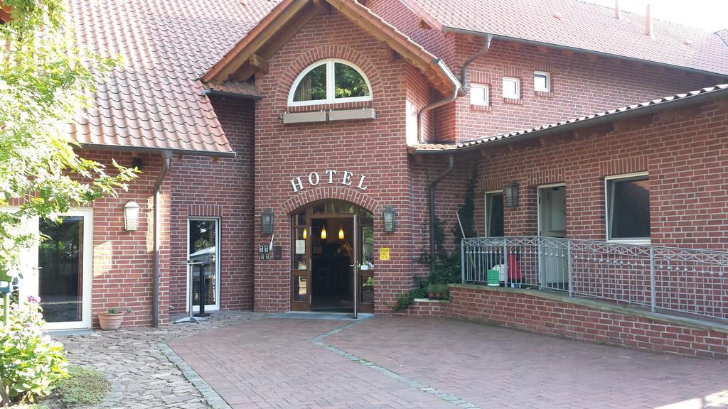 Hotel Restaurant Am Pfauenhof Quakenbrück Esterno foto