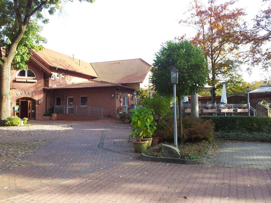 Hotel Restaurant Am Pfauenhof Quakenbrück Esterno foto