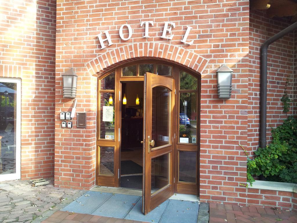 Hotel Restaurant Am Pfauenhof Quakenbrück Esterno foto